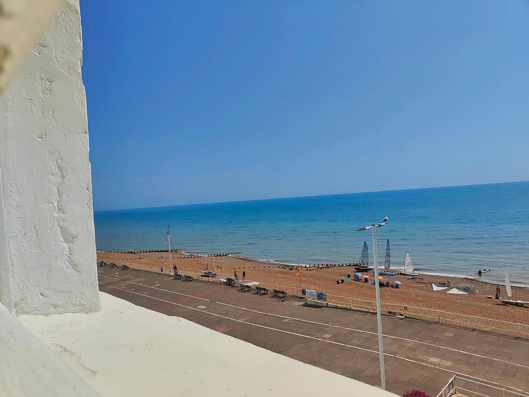 Stunning Seafront Flat,St Leonards Apartment Exterior foto