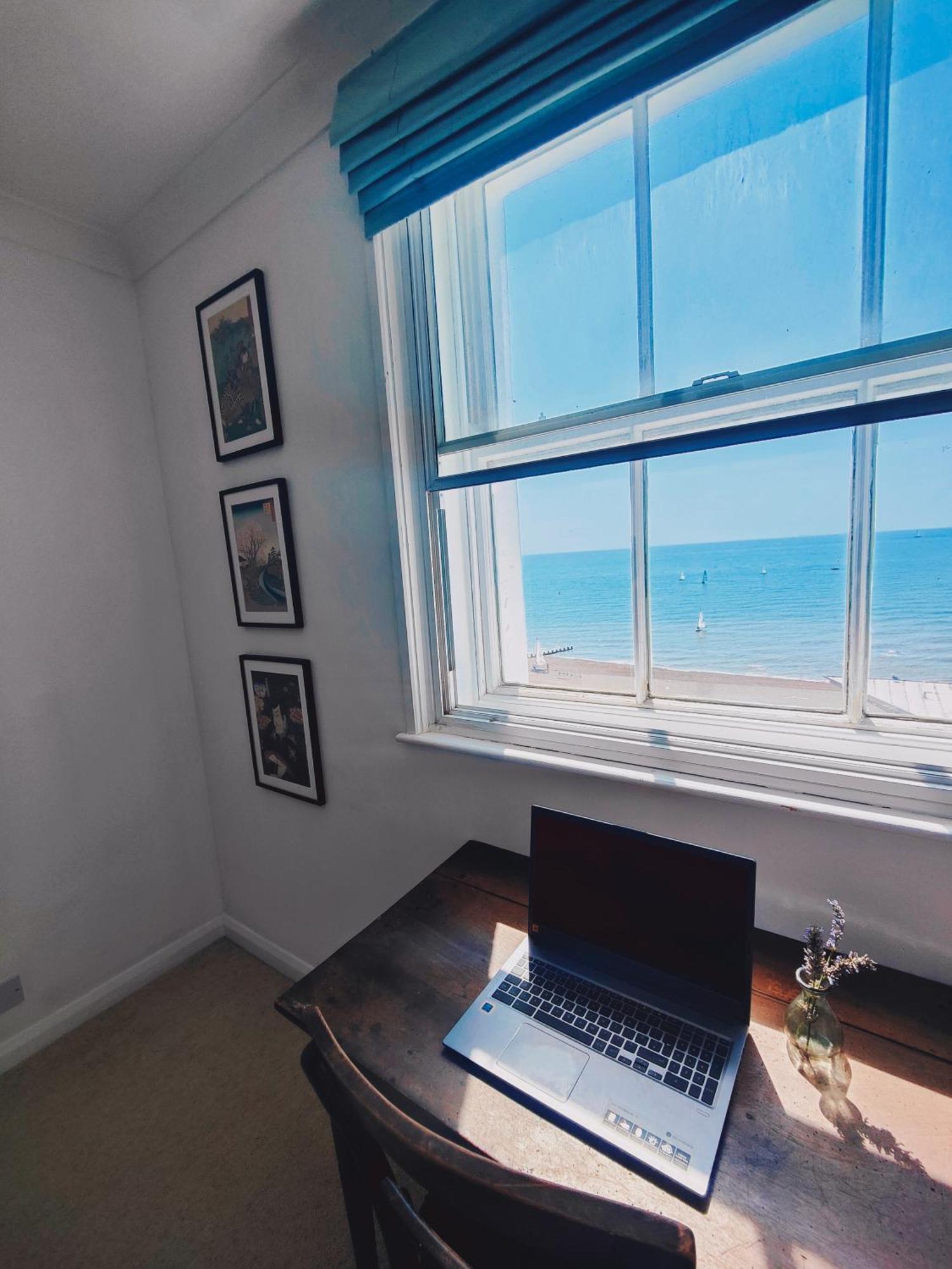 Stunning Seafront Flat,St Leonards Apartment Exterior foto